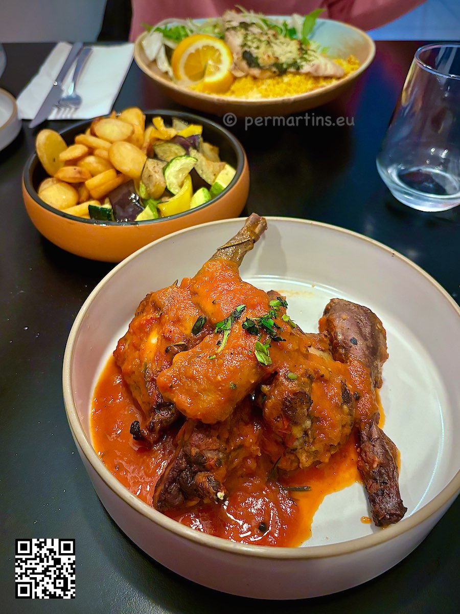 Malta Gozo Victoria Roża restaurant serving rabbit