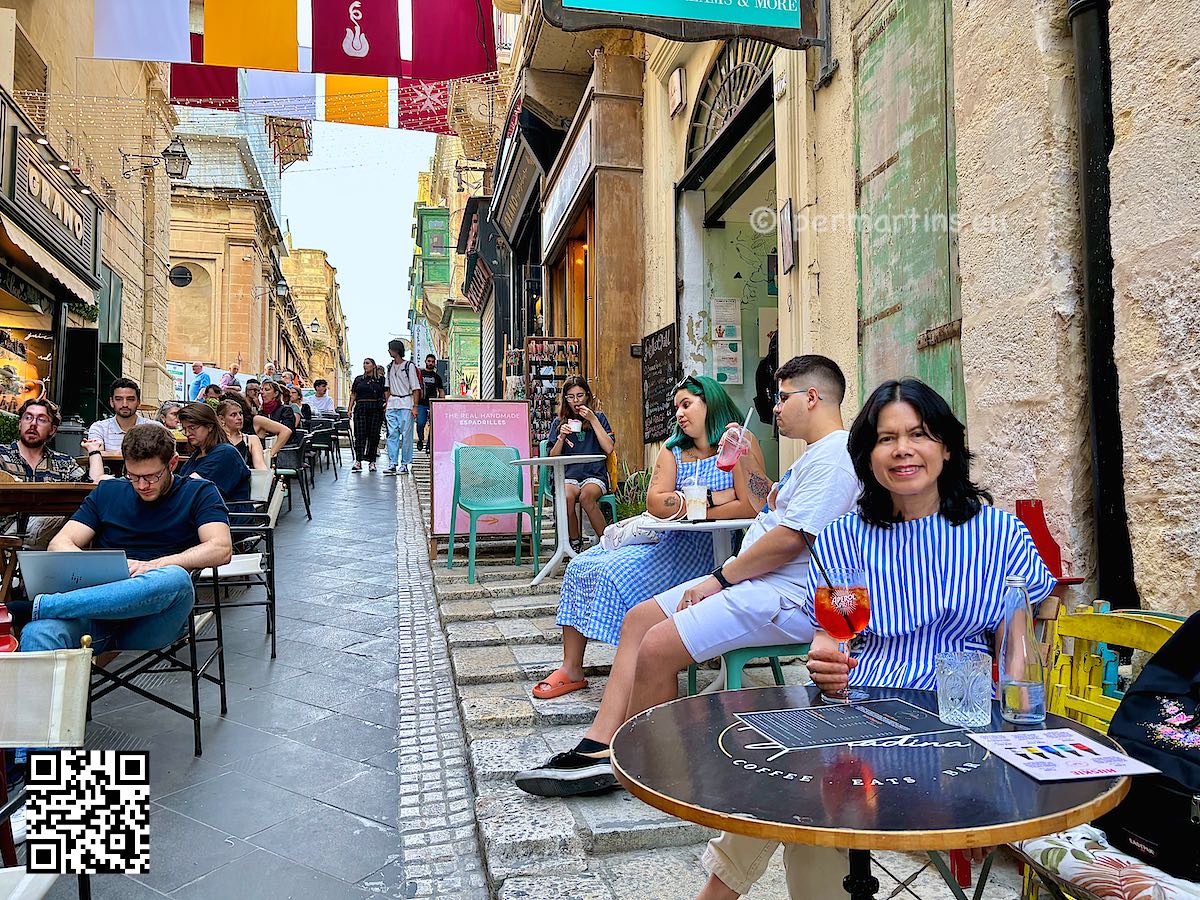 Malta Valletta people having drinks at Piadina Caffe.